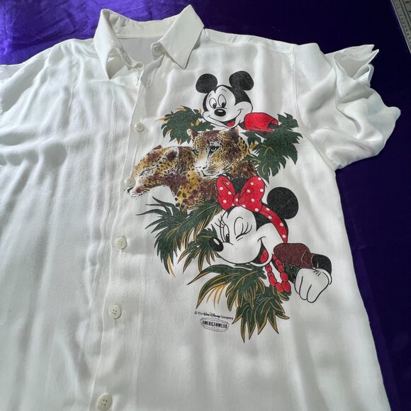 Vintageπ Disney Design Mickey Short Sleeves Cotton Blend Button Down Blouse - Picture 11 of 12